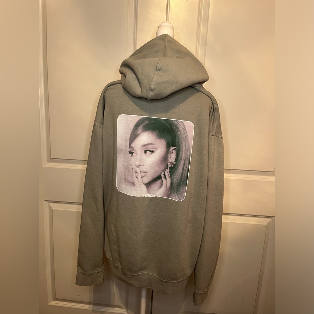 Ariana Grande Sweatshirt